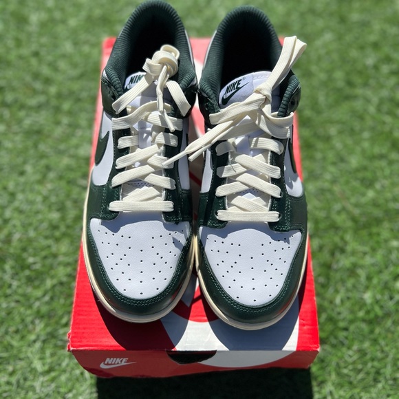 NIKE DUNK VINTAGE GREEN - Picture 4 of 4